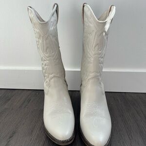 Steve Madden Cream Heeled Boots